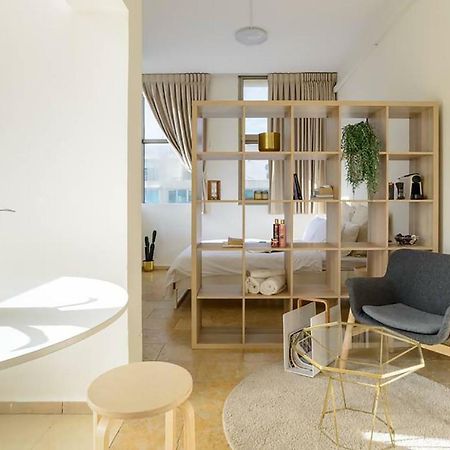 Bright And Spacious Loft By The Sea With Bomb Shelter Tel Aviv-Jaffa Exterior foto