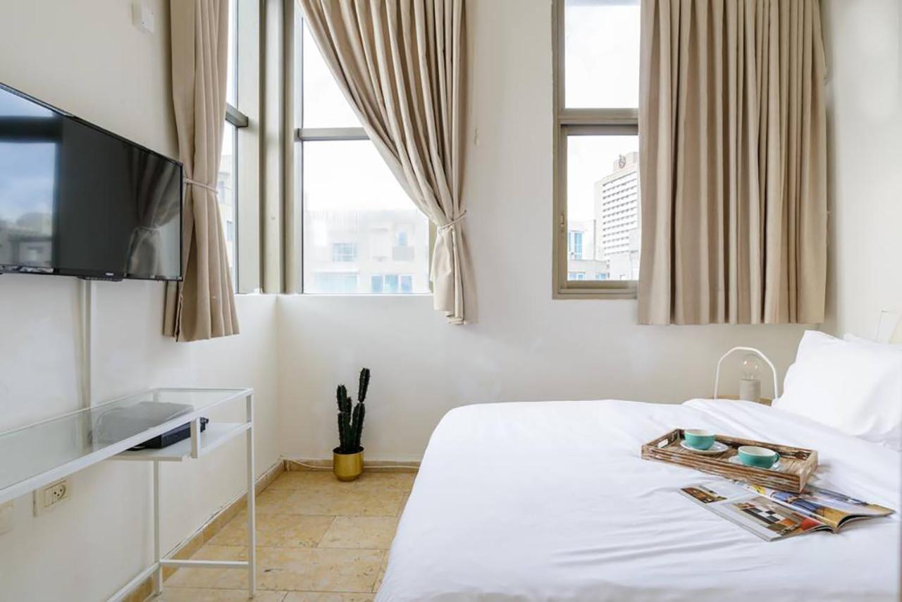 Bright And Spacious Loft By The Sea With Bomb Shelter Tel Aviv-Jaffa Exterior foto